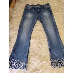 Miss Me embroidered Hem JEANS scalloped size 30 Cropped 28" Waist Low Rise